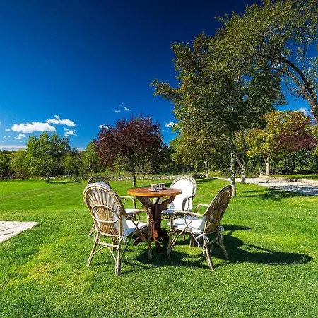 Villa Fiore Katun Lindarski